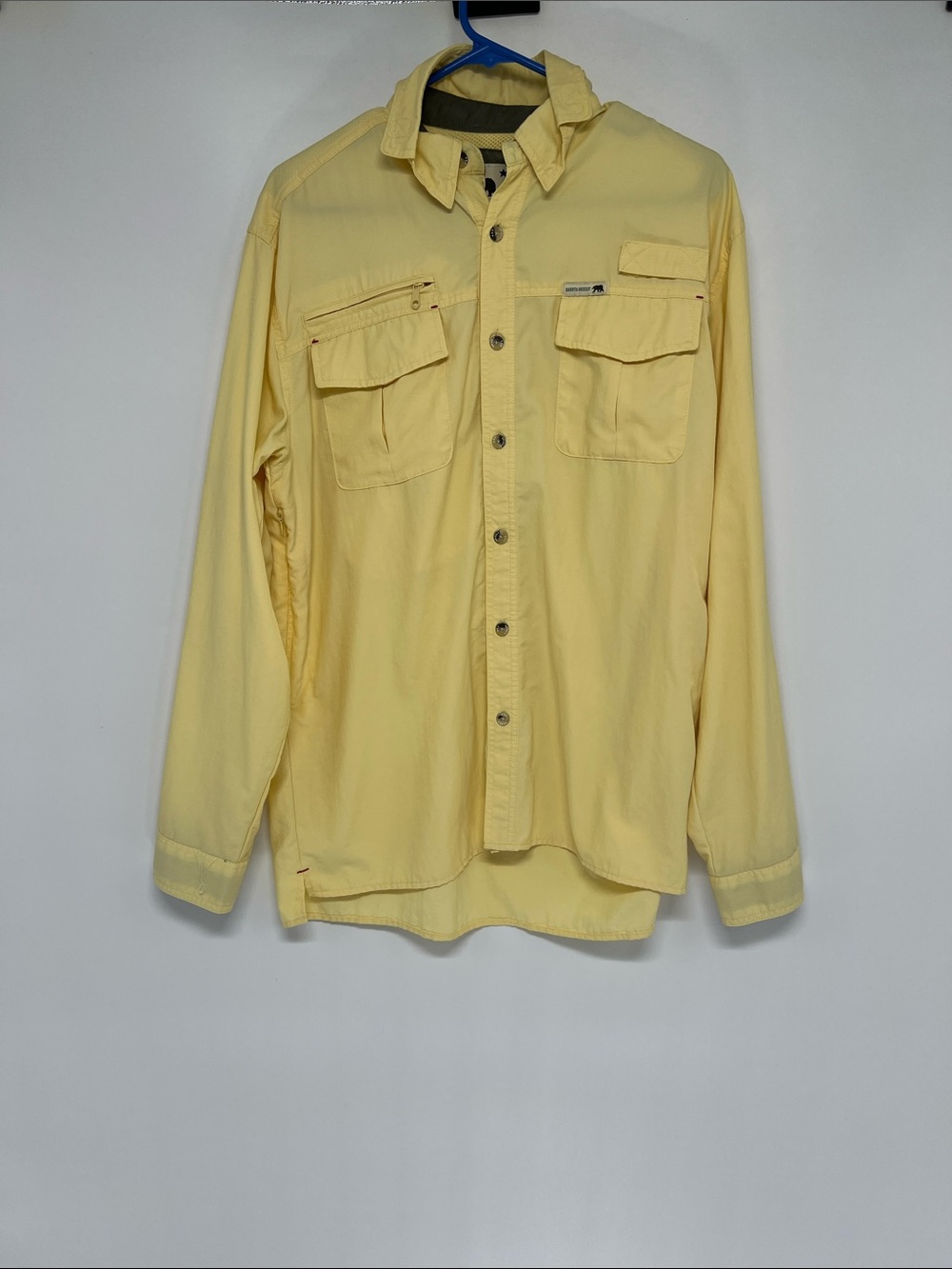 Dakota grizzly men’s button down shirt medium